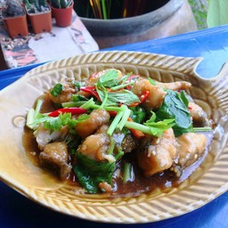 ปลากระพงผัดขึ้นฉ่าย(กับข้าว)