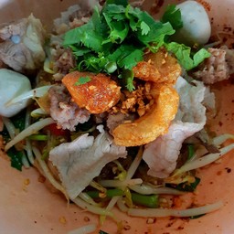 เล็กแห้งต้มยำ