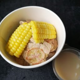 กล้วยปิ้งยายจิตร