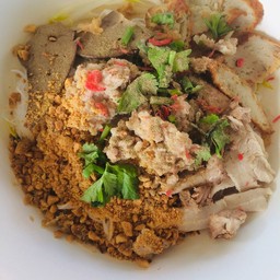 เส้นหมี่ขาวแห้ง หมูโบราณ