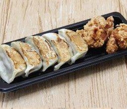 Gyoza 5 pcs.+ karage 2 pcs.