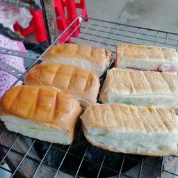 เจี๊ยบปังปิ้งเตาถ่าน