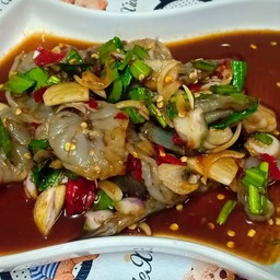 ยำกุ้งสด