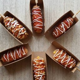 Bomber Dog หทัยราษฎร์  ในร้านรสเด็ด