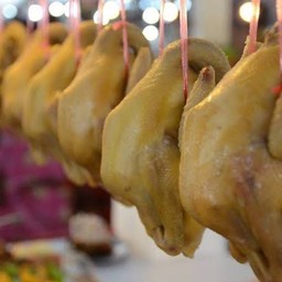 ไก่ต้มน้ำปลา