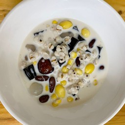 เต้าทึงนมสด