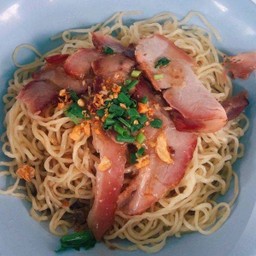 บะหมี่หมูย่าง