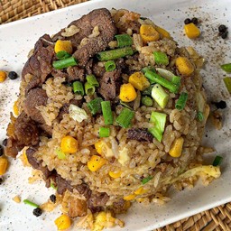 ข้าวผัดแบล็คเปเปอร์