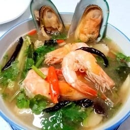 ต้มโคล้งสมุนไพร