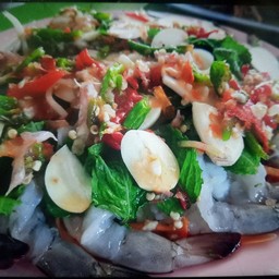 กุ้งแช่น้ำปลา