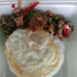 กระเพราตับหมู(ไม่มีไข่ดาว)