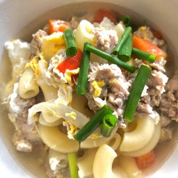 ซุปมักกะโรนี