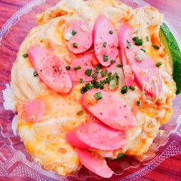 ข้าวไข่ข้นไส้กรอก