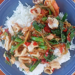 ครัวริมทุ่งไชยสถาน