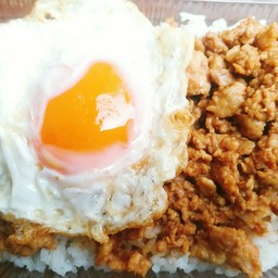 ข้าวหมูสับหวาน(เมนูคุณหนู)