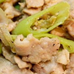 หมูผัดพริกหยวก(เป็นกับ)