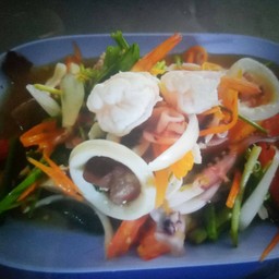 ยำทะเลรวม