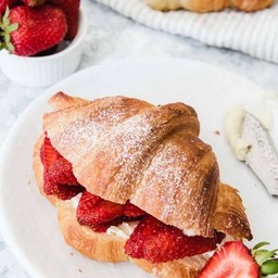 BEARFRUIT’S FACTORY CAFE