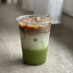 ชาเขียวนมกาแฟ เย็น