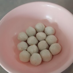 ลูกชิ้นปลาลวก