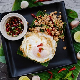 กะเพราผัดแห้ง