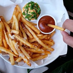 Truffle pamesan Fries