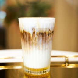 ICED CARAMEL MACCHIATO