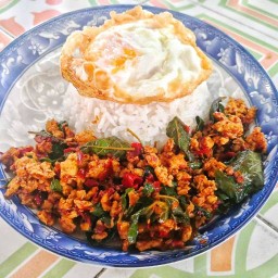 มั่งมีฟู้ด อาหาร&กระหรี่ปั๊บเจ้าดังตลาดน้ำตลิ่งชัน เพชรเกษม77