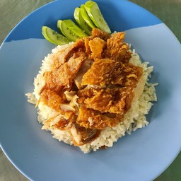 เฮียจกข้าวมันไก่ท้ายบ้าน