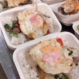 ข้าวกะเพราหมู