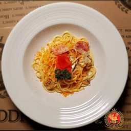 สปาเก็ตตี้คาโบนาร่าแฮมเห็ด