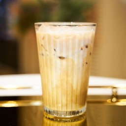 ESYEN เอสเย็น