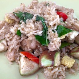 ข้าวคลุกเขียวหวานไก่