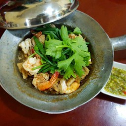 กุ้งอบวุ้นเส้น