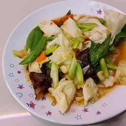 ผัดผักรวมมิตร