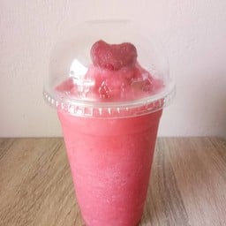 สตรอเบอร์รี่สมูทตี้ แก้วใหญ่ 20 ออนซ์