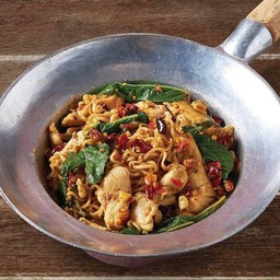 ก๋วยเตี๋ยวผัดขี้เมา