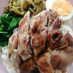 ร้านข้าวขาหมูพี่แอ๋ว ถนนรัถการ