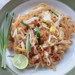 หอยทอด ผัดไทย คุณสุรัตน์