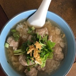 ข้าวต้ม หมูเด้ง