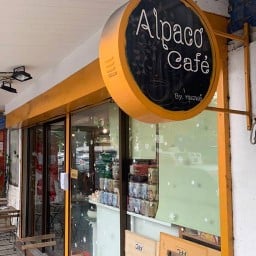 Alpaco Cafe