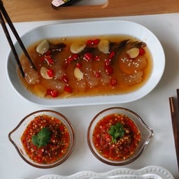 เครปไส้ทะลักและชานมไข่มุก(Crepe&Milk tea by Finnstation) Kaotalo