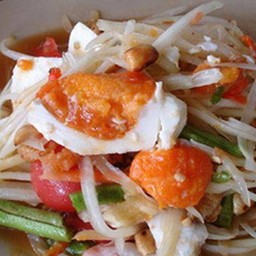 Thai Style Papaya Salad With Salted Egg