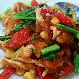 ผัดวุ้นเส้นอบซอส