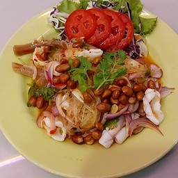 ยำวุ้นเส้นทะเลรวม