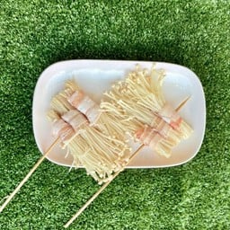 สามชั้นพันเห็ดเข็มทอง