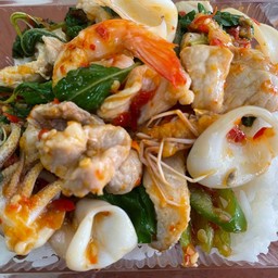 สวนปรารมย์ อาหารตามสั่ง