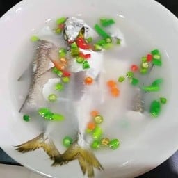 ปลาทูต้มเกลือพริกสดมะนาว