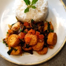 ข้าวเต้าหู้ผัดไข่แดงเค็ม