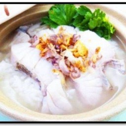 ข้าวต้มปลา กระพง